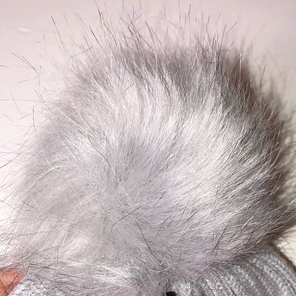 Britts Knits Red, Gray and Black Kids Pom-Pom Beanie, NWOT, pet/smoke free home - Picture 5 of 6